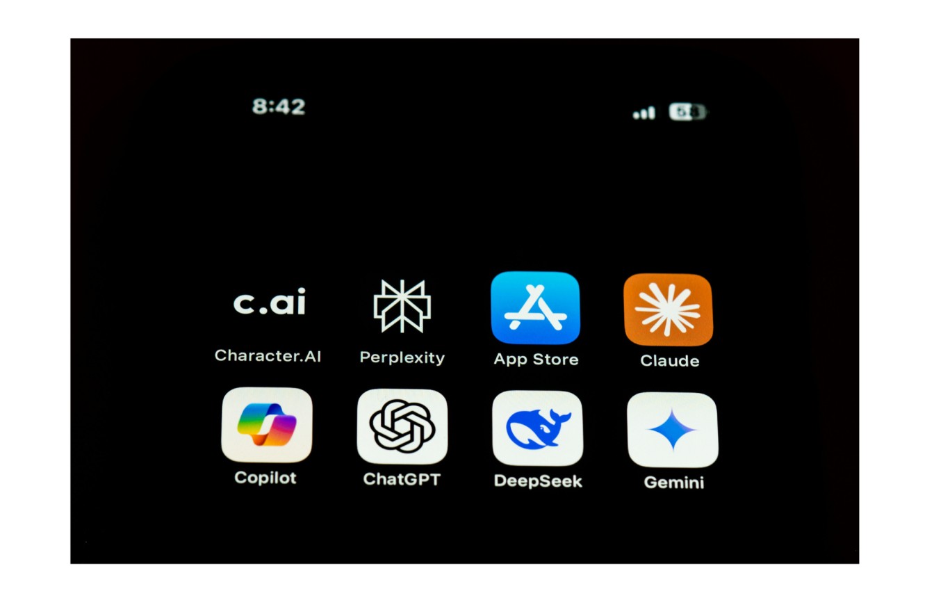 Generative AI Use Cases Across 8 Key Industries